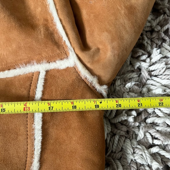 UGG sherpa hooded coat size small  in Chestnut color - Picture 9 of 11